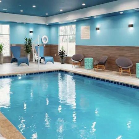 Hampton Inn & Suites Howell Zewnętrze zdjęcie